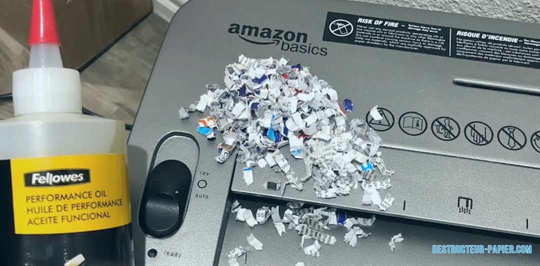 Quel choix entre un destructeur de papier manuel et un automatique ?
